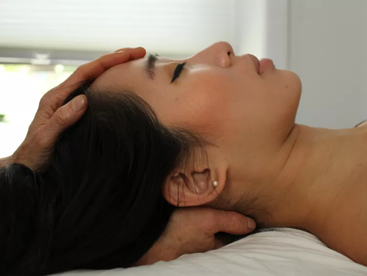 I Tried Somato Emotional Release—The Therapeutic Massage for Your Mind and Body