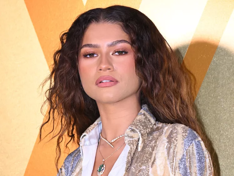 Zendaya’s Flippy Cherry Cola Bob Might Be Her Trendiest Hair Yet